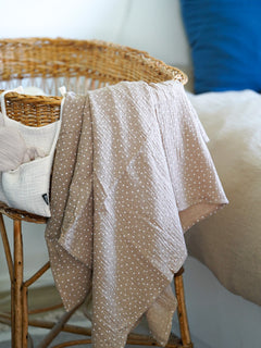 tuotekuva_syliharsoviltti_dots_light_beige.jpg [dots light beige]