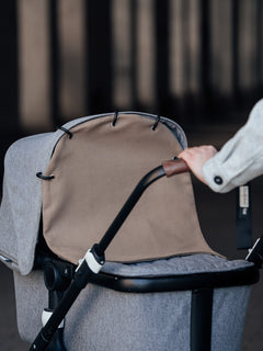 vohvelivaunu_verho_logolla__brown_4