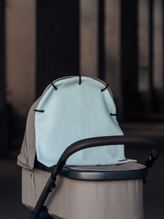 vohvelivaunu_verho_logolla__ice_blue_2