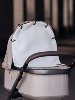 vohvelivaunu_verho_logolla__light_grey_2