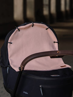 vohvelivaunu_verho_logolla__nude_pink_2